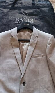 Pánsky oblek bandi, 50