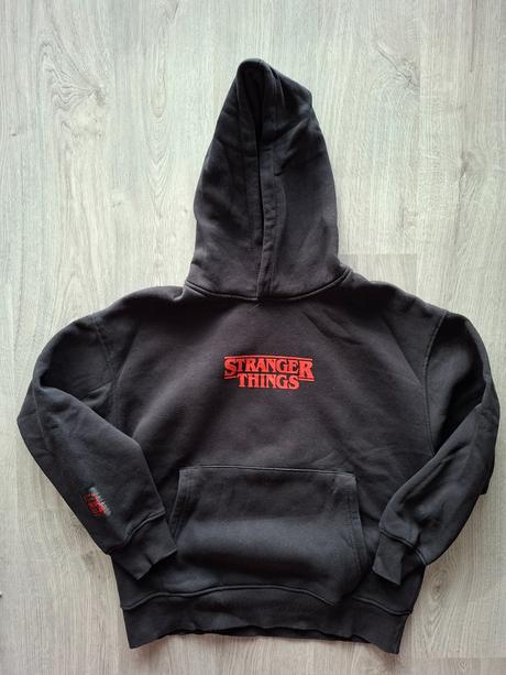 Stranger things mikina, zara,152