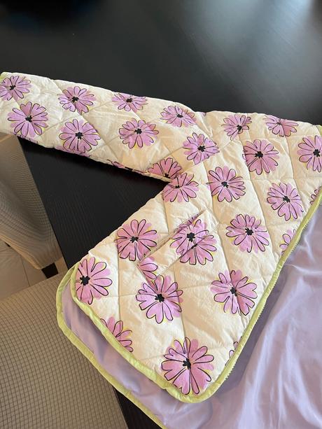 Ľahká prešívaná bundicka, zara,140