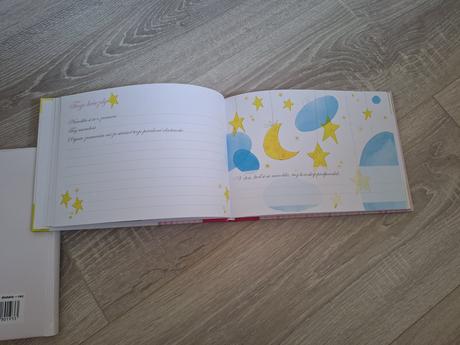 Bábätko dievčatko a dejiny môjho dieťaťa,