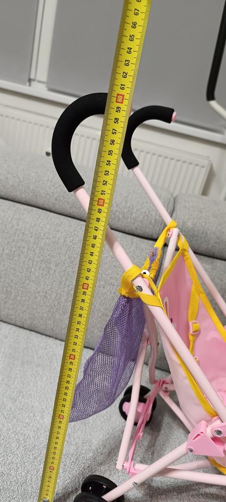 Kočiar pre bábiky, 