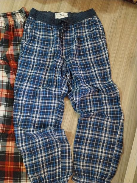 2x pyzamo ..cena spolu, 140