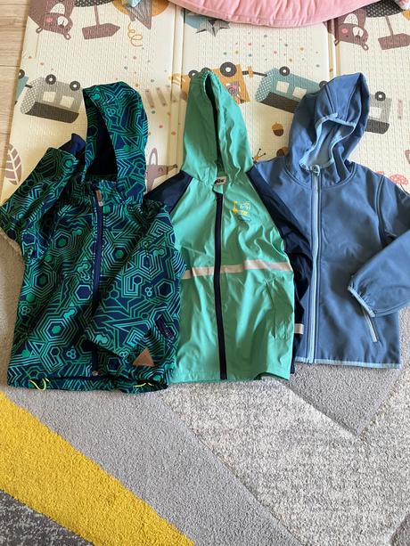 Jarné bundy, lupilu,110