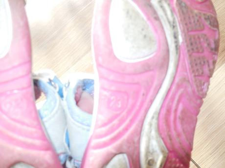 Modré dievčenské sandálky, 23