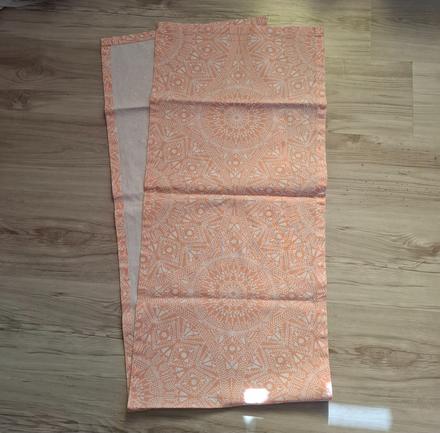 3 behune na veľký stol, 