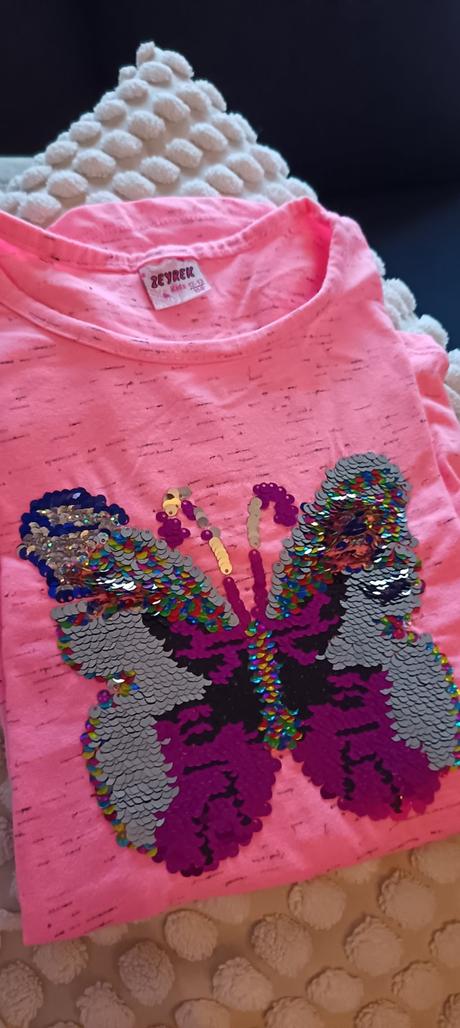 Top s dlhým rukávom s meniacim motýľom, 158