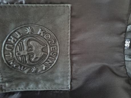 Čierny mäkký kožený kabát kara veľ. 38, 38