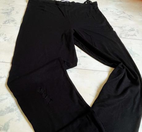 Tehotenské legíny s "dierami ", h&m,38