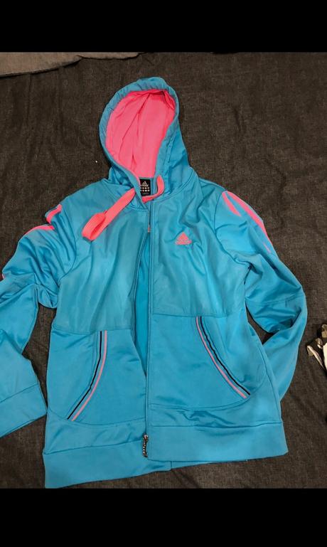 Športová súprava, l