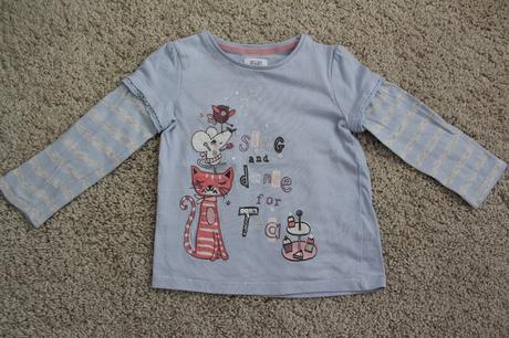 Nádherné málo nosené tričko, f&f,92