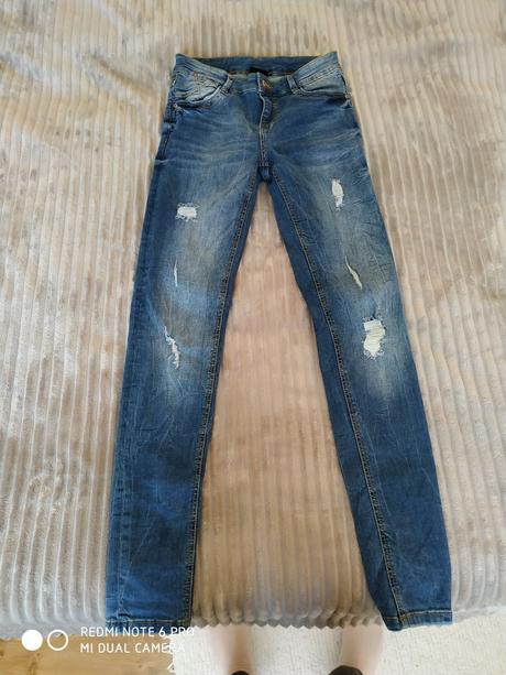 Dievčenské rifle, takko,158