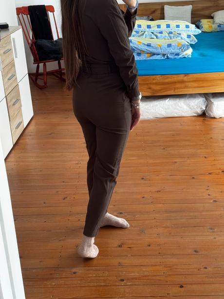 Dámsky overal, 32