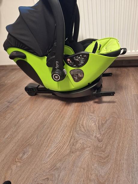 Vajíčko kiddy evoluna i-size 2 s bazou na isofix, kiddy