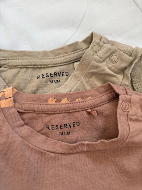 4 ks tielka, reserved,74