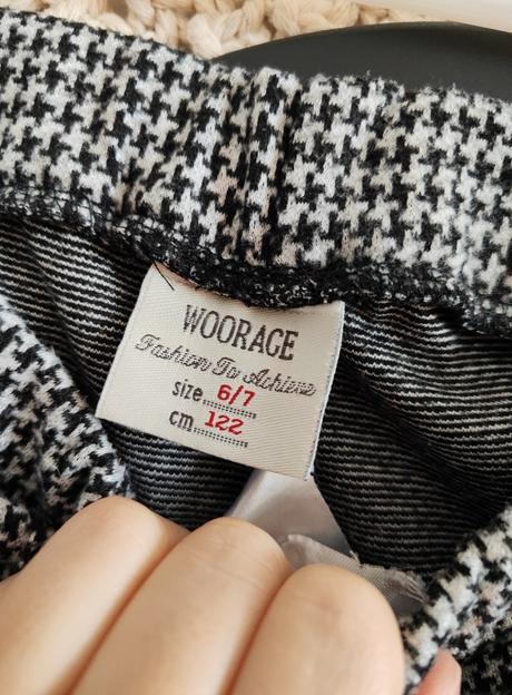 Zvonové nohavice, 122