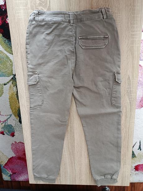 Cargo joggery, reserved,158