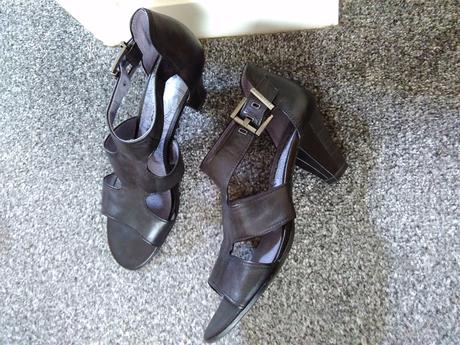 Tamaris kozene sandale 39, tamaris,39