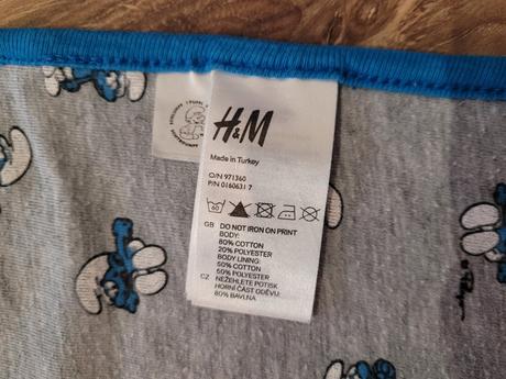 Deka h&m šmolko,