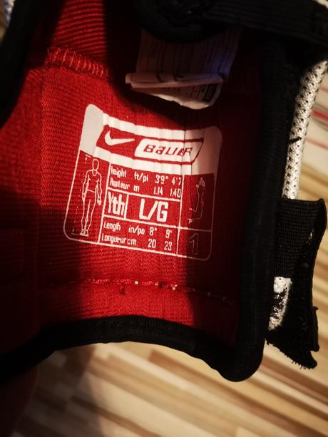 Hokejové chrániče, lakťovky, bauer,l