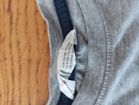 Tricko s flitrami dino, h&m,134