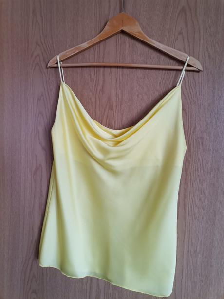 Tričko ma ramienka, 