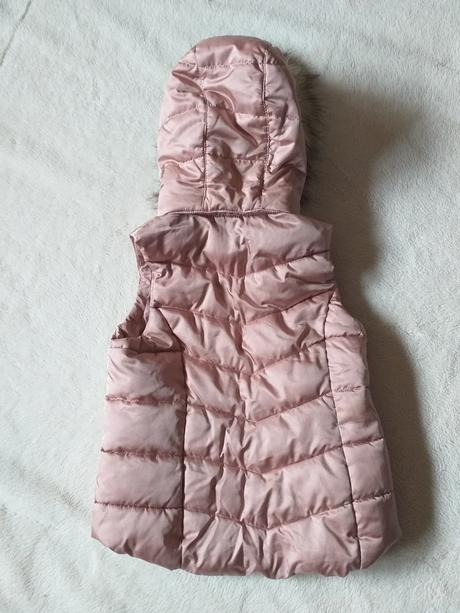 Prešívaná vesta, h&m,122