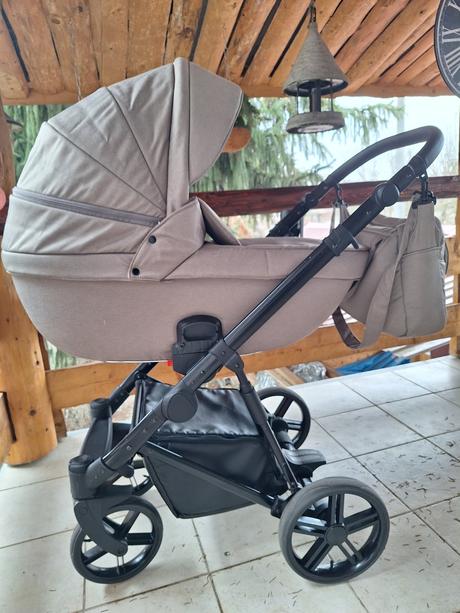 Na predaj málo pužívaný kočík adbor ox-v, adbor,adbor ox-v