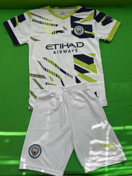 Futbalový dres haaland, 164