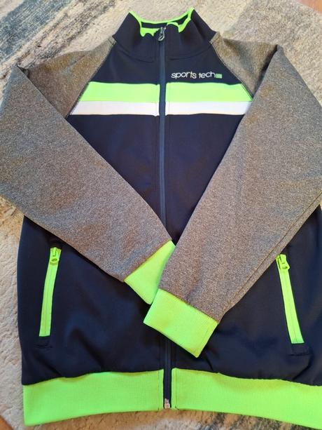 Mikina zateplená v.152, 152