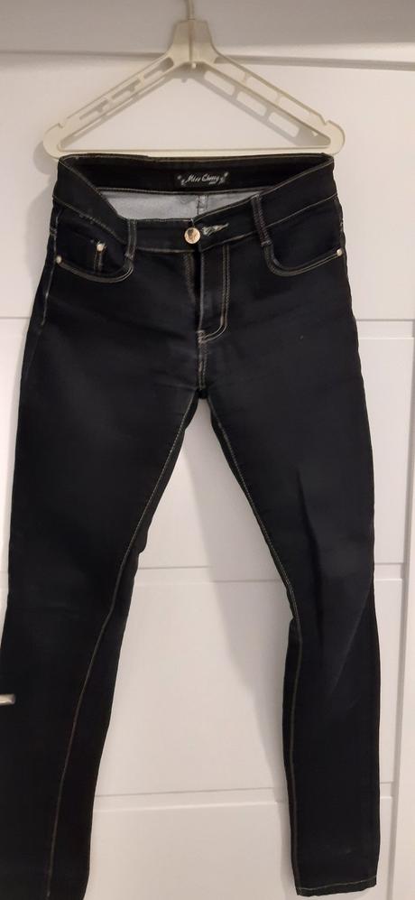 Rifle čierne veľ. s, 28