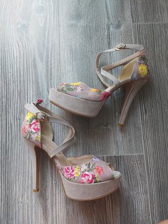 Kožené topánky na opätku, 38