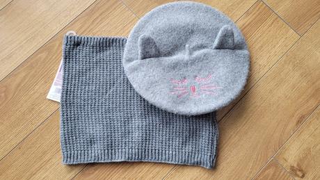 Baretka + nakrcnik, reserved,s