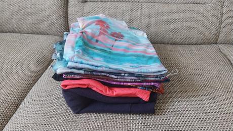 Balicek (alebo po kusoch) 8 kuskov oblecenia v.m, m