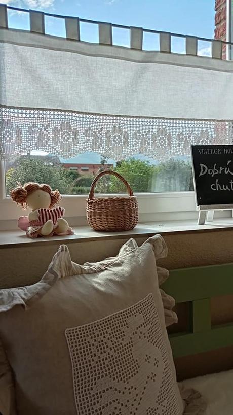 Háčkovaná vitrážka 4 ks,