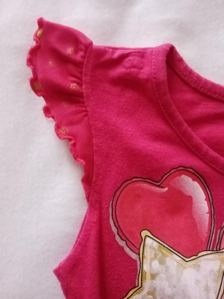 Cyklaménové šaty, 110