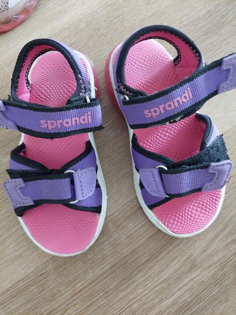 Svietiace sandale sprandi 25, sprandi,25