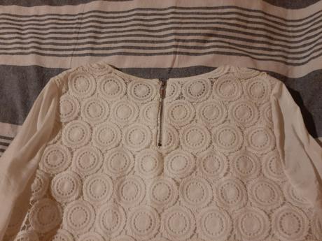 Krásna blúzka s čipkou, m