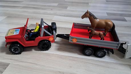 Jeep a vlek bruder,
