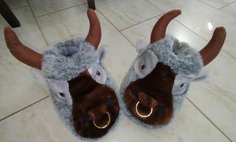 Plyšové papuče - býky, 44