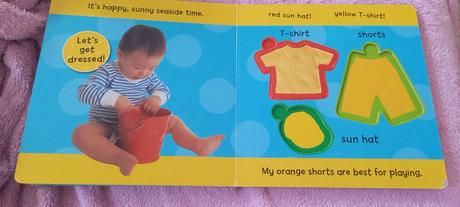 Kniha lets get dressed, 