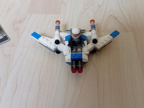 Lego star wars 75160 mikrostíhačka u-wing,