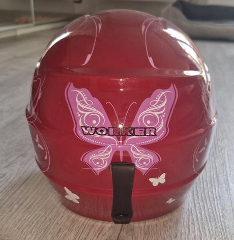 Lyžiarska prilba, s