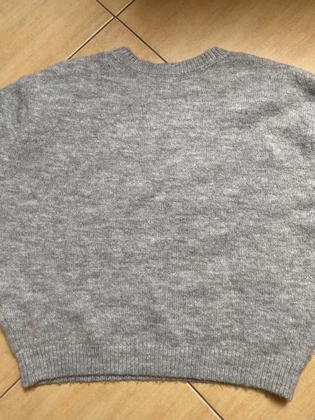 Sveter s koralikmi, h&m,146