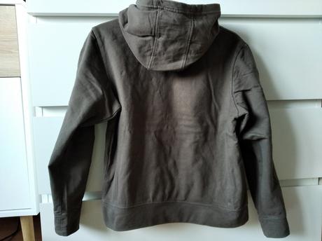 Mikina s kapucňou, 134