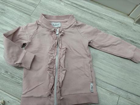 Mikinka bubbe, bubbe,92