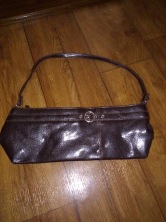 Hneda elegantna kabelka top stav, 