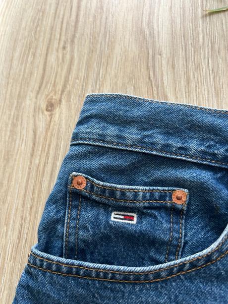 Skvelé riflové šortky tommy jeans, pc 80 eur, tommy hilfiger,m