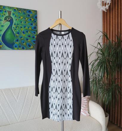 Štýlové šaty s geometrickým vzorom, h&m,m