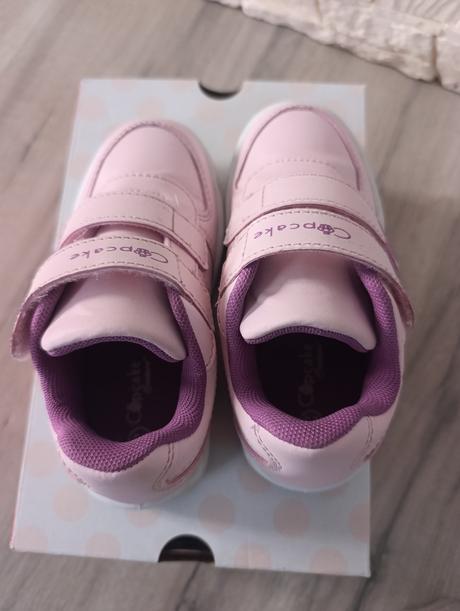 Krásne tenisky, cupcake,25