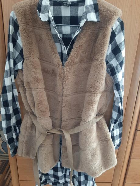 Kožušinová vesta esmara velk. m-40/42., esmara,40